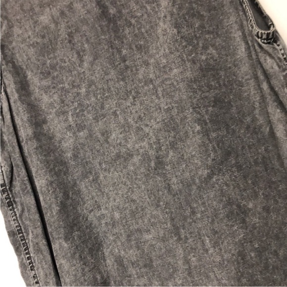 Life in Progress Grey Acid Wash Sleeveless Oversized Tank - Picture 7 of 7